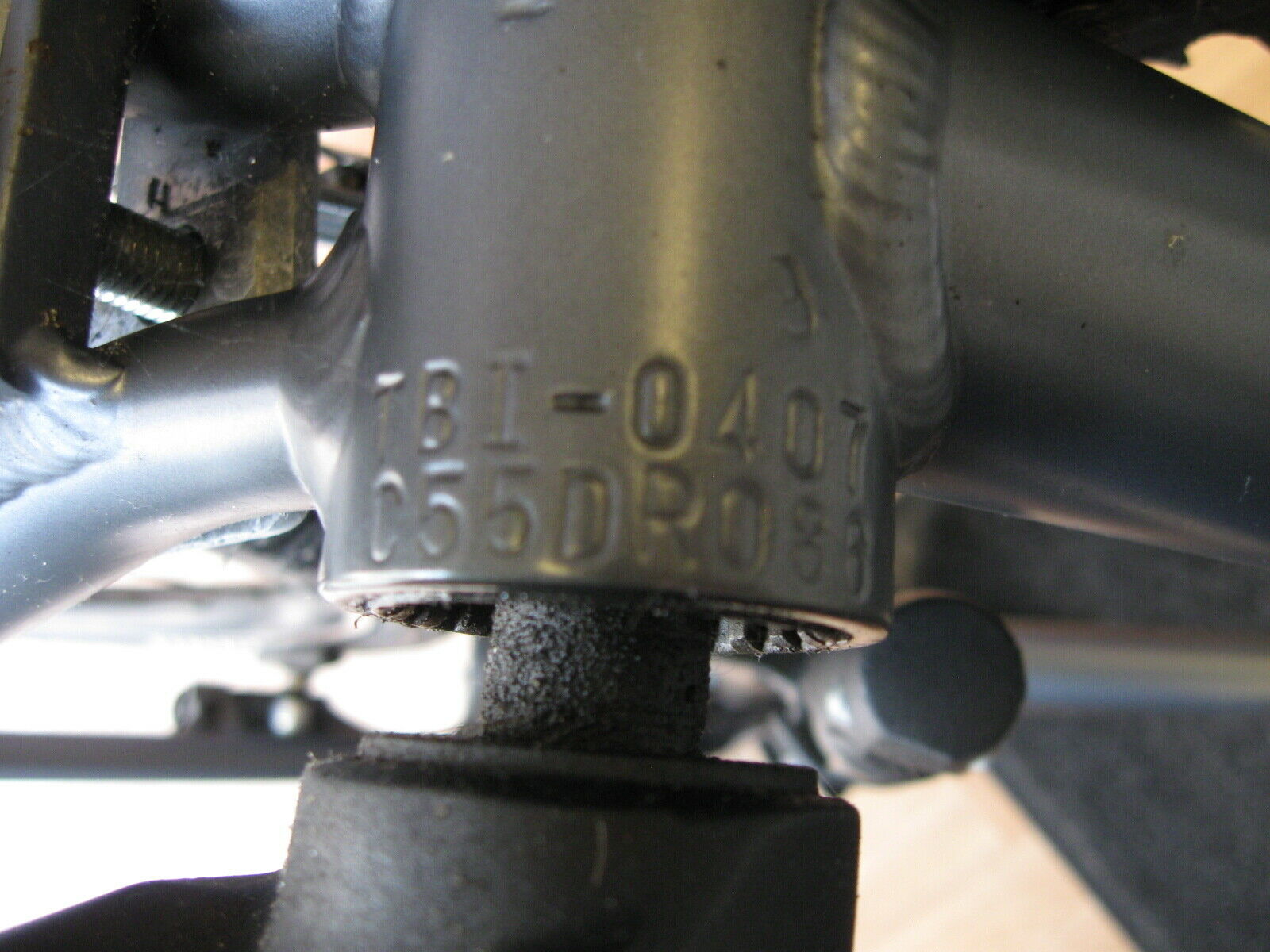 TREK 7200 FX Aluminum 8 Speed Matte Black 20