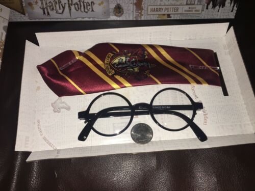 Harry Potter Costume Kit w/ Griffindor Necktie & Eyeglasses NEW! Halloween - Fresh Stock Dated December 2025