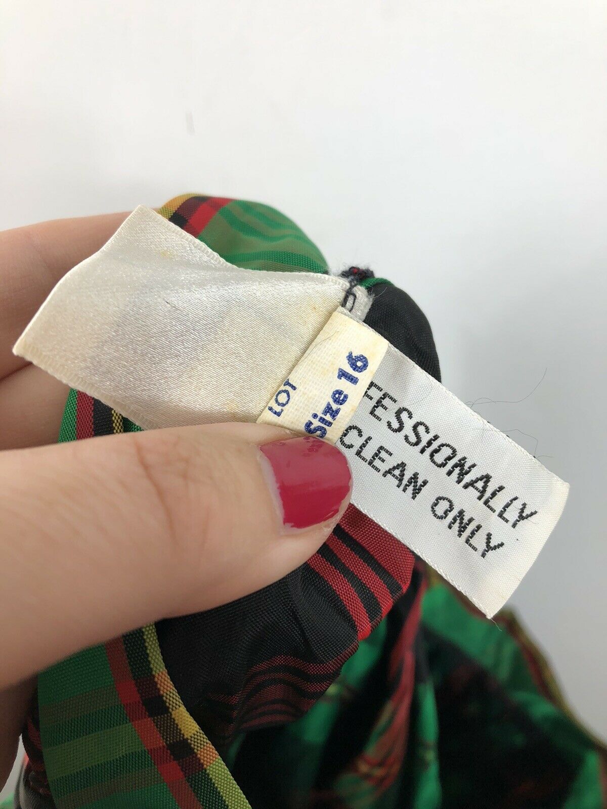 Vintage Les Wilk Taffeta Maxi Skirt 16 Plaid Green Red Yellow Black Christmas o - Fresh Stock Dated March 2026