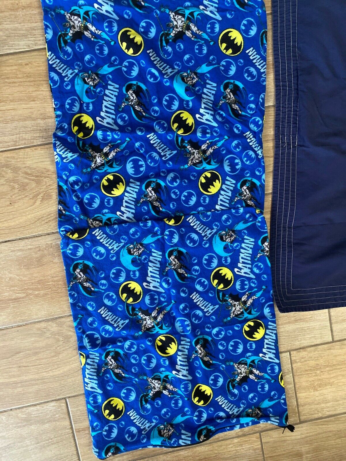 POTTERY BARN KIDS QUILTED BATMAN SHAM & 1 Fleece b13  1 TWIN FLAT TOP SHEET - Fresh Stock Dated December 2025