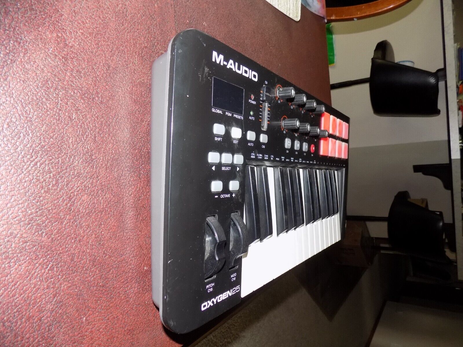 M-Audio Oxygen 25 - USB MIDI Keyboard Controller Untested - Fresh Stock Dated February 2026