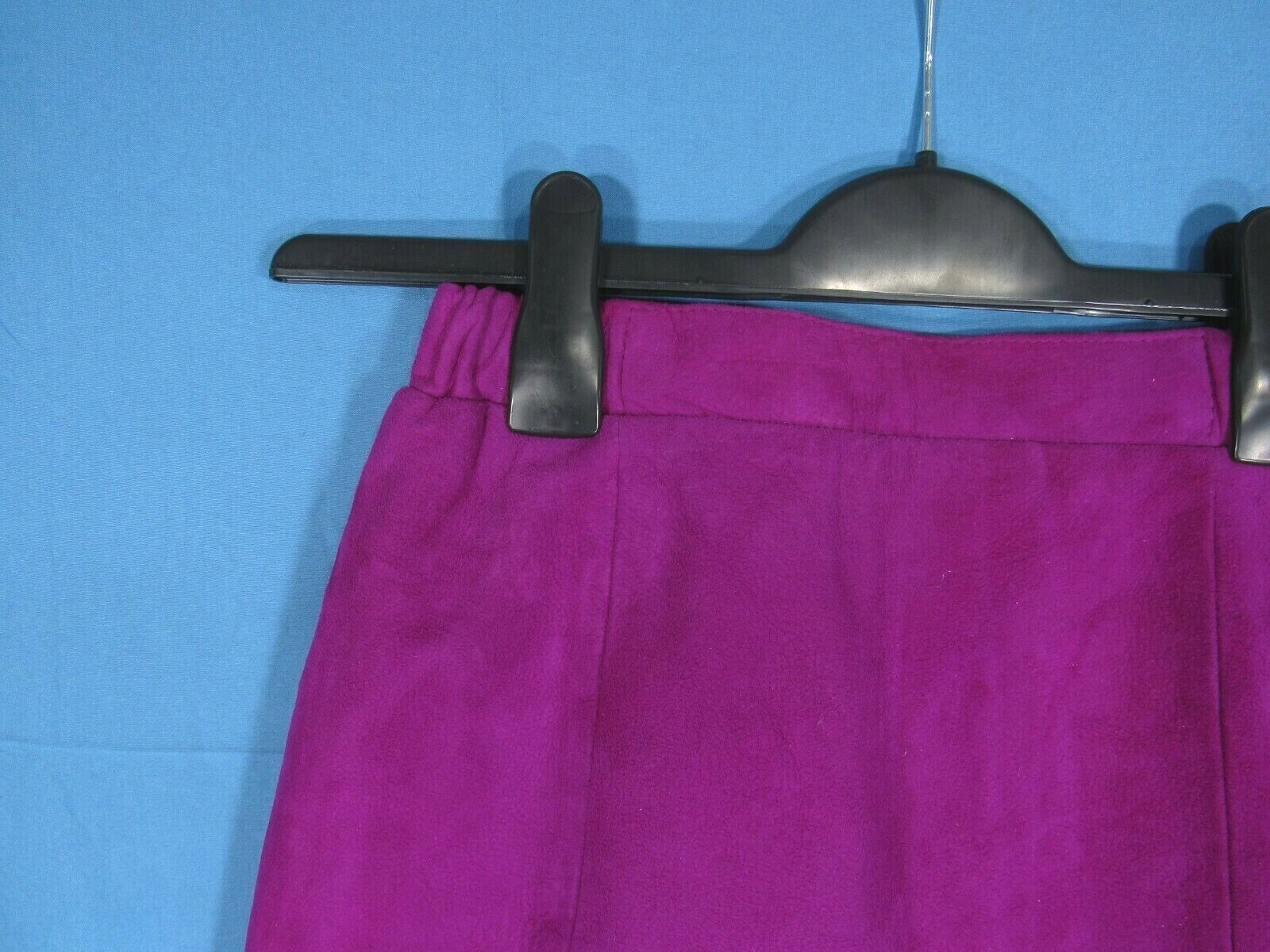 Vtg. NEW ENGLAND SPORTSWEAR COMPANY A-Line Skirt MAGENTA Suede Leather sz 6 - Fresh Stock Dated March 2026