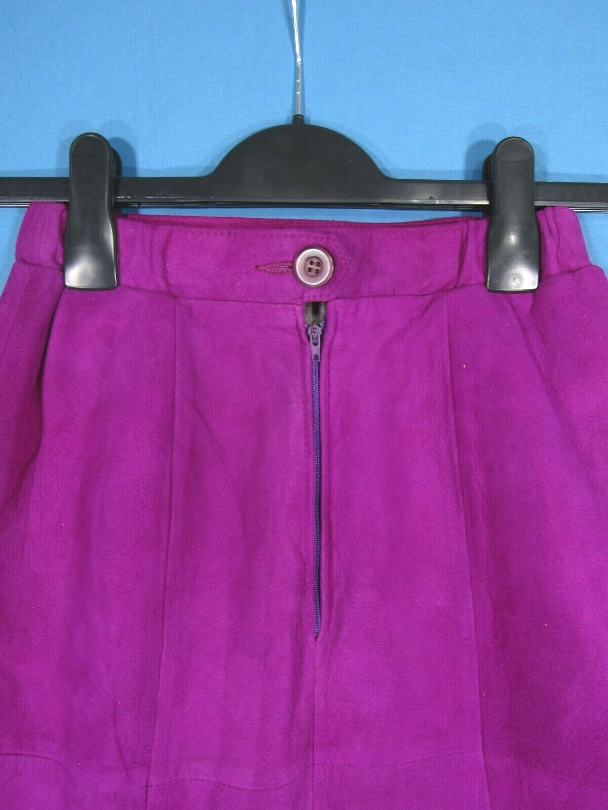 Vtg. NEW ENGLAND SPORTSWEAR COMPANY A-Line Skirt MAGENTA Suede Leather sz 6 - Fresh Stock Dated March 2026