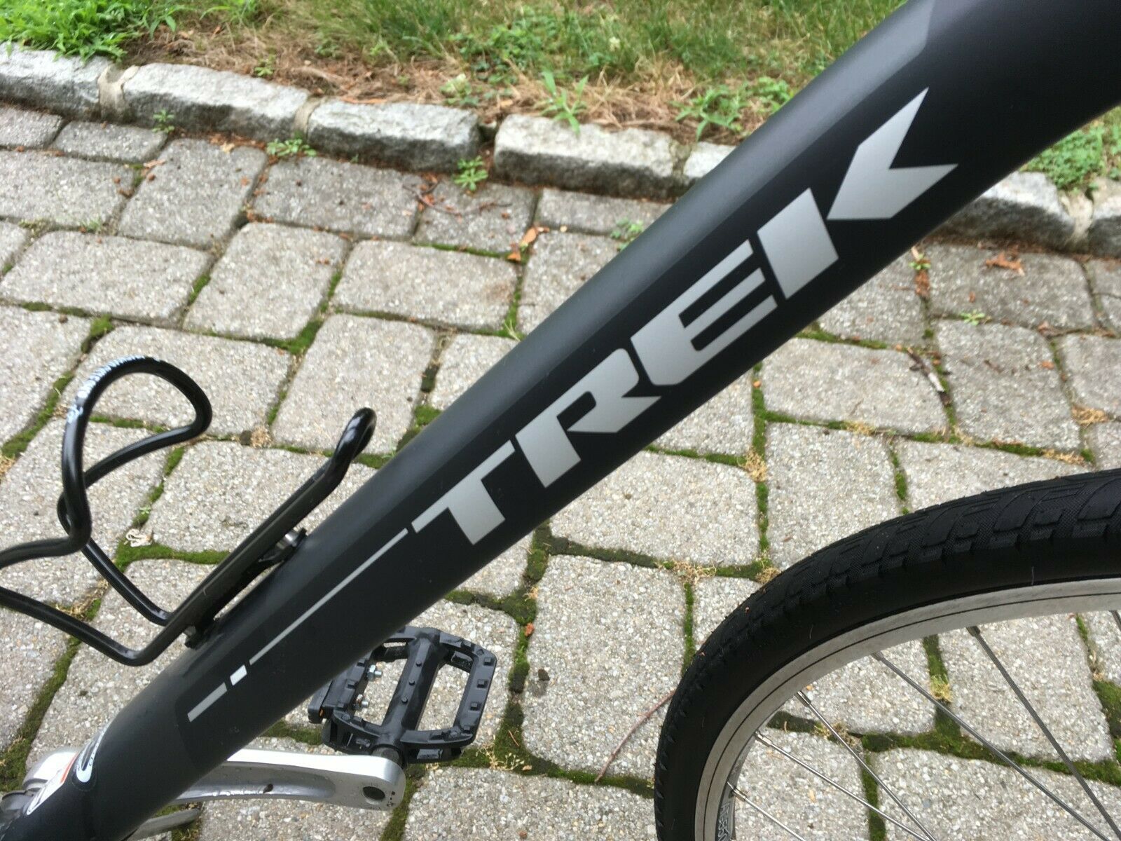 Trek Verve 1 mens bike mans large charcoal hybrid comfort bicycle - Fresh Stock Dated December 2025