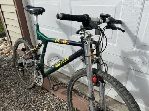 Pro Flex Beast Vintage Mountain Bike 26” Elastomer Full Suspension - Fresh Stock Dated February 2026
