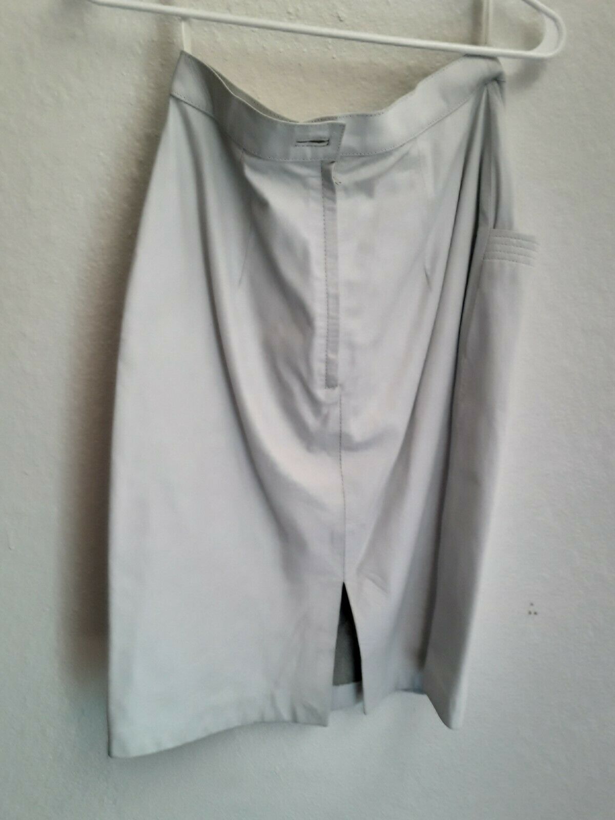 Vintage Avanti Women's Skirt size 12 in white - Fresh Stock Dated December 2025