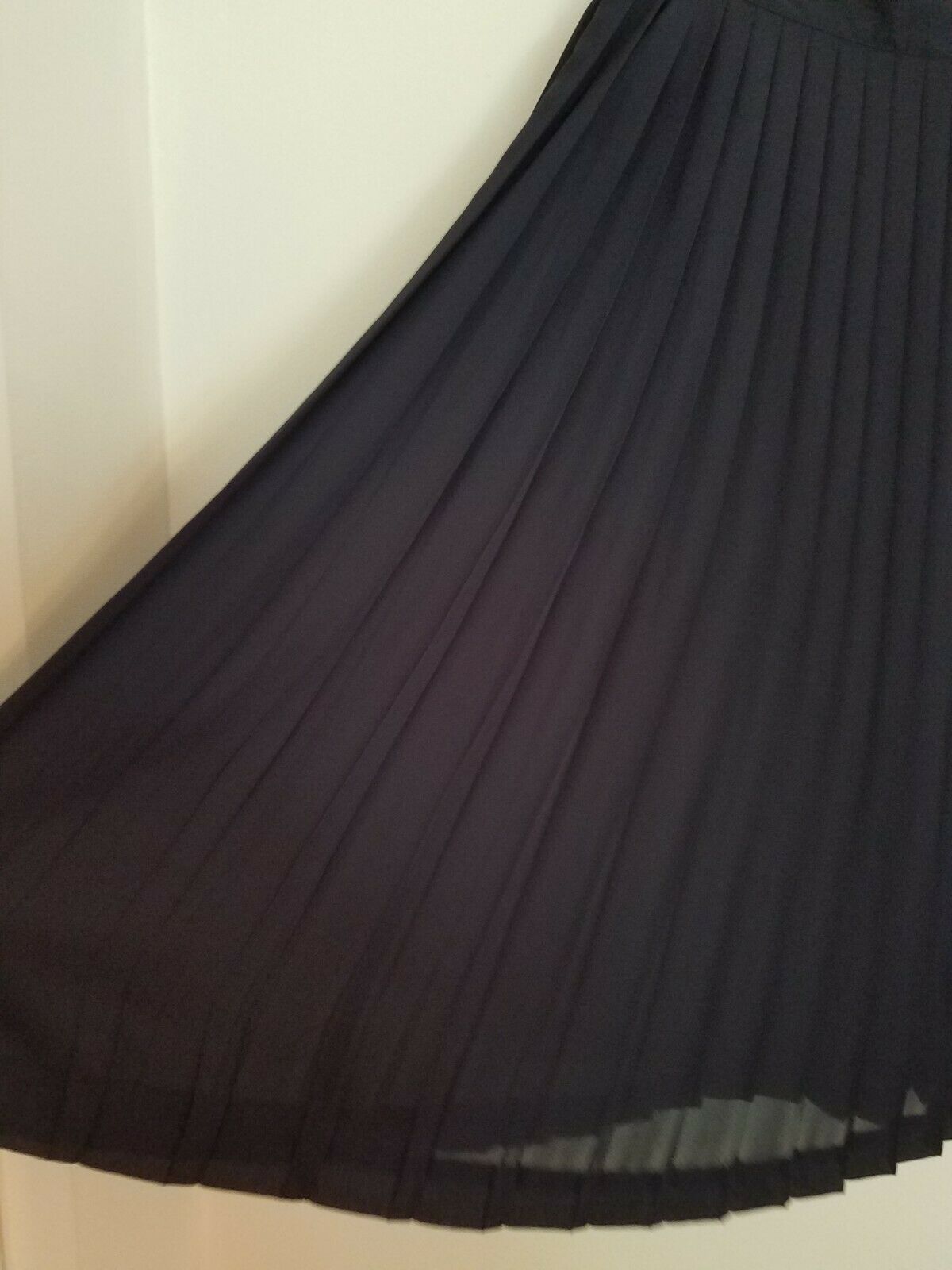 Vintage Chaus Accordion Skirt 16 Navy Blue Solid Sheer Midi Side Zip/Button - Fresh Stock Dated February 2026