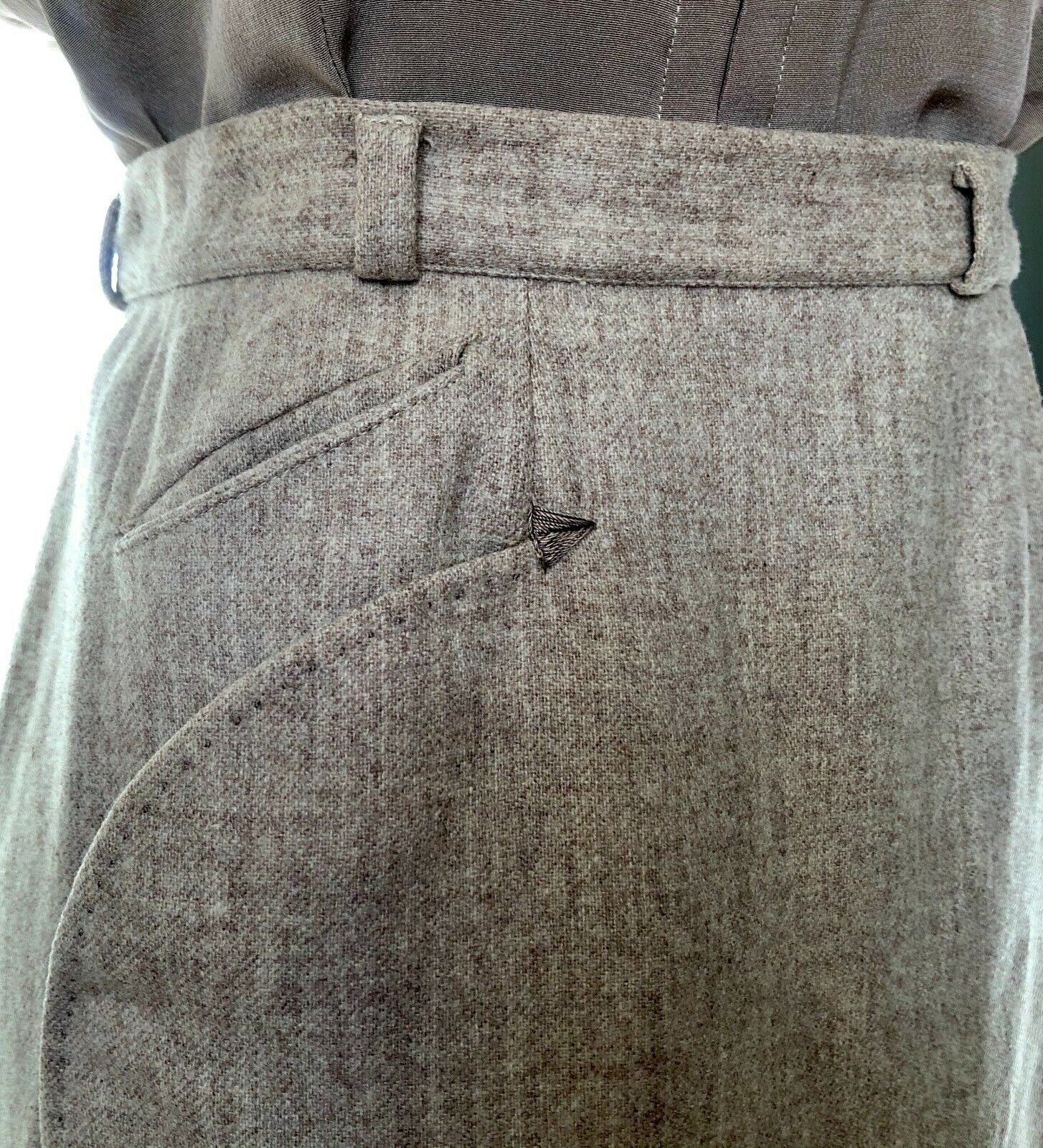 VINTAGE 1950's TAN WOOL SKIRT W/ DECO DETAILS - Fresh Stock Dated February 2026