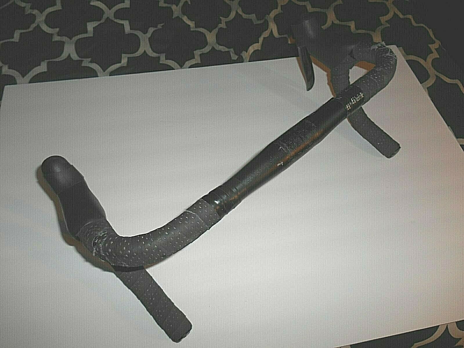 fi'zi:k LIGHTWEIGHT ALUMINUM BICYCLE HANDLE BARS W/  SRAM COMPONENT BRAKE LEVERS - Fresh Stock Dated February 2026