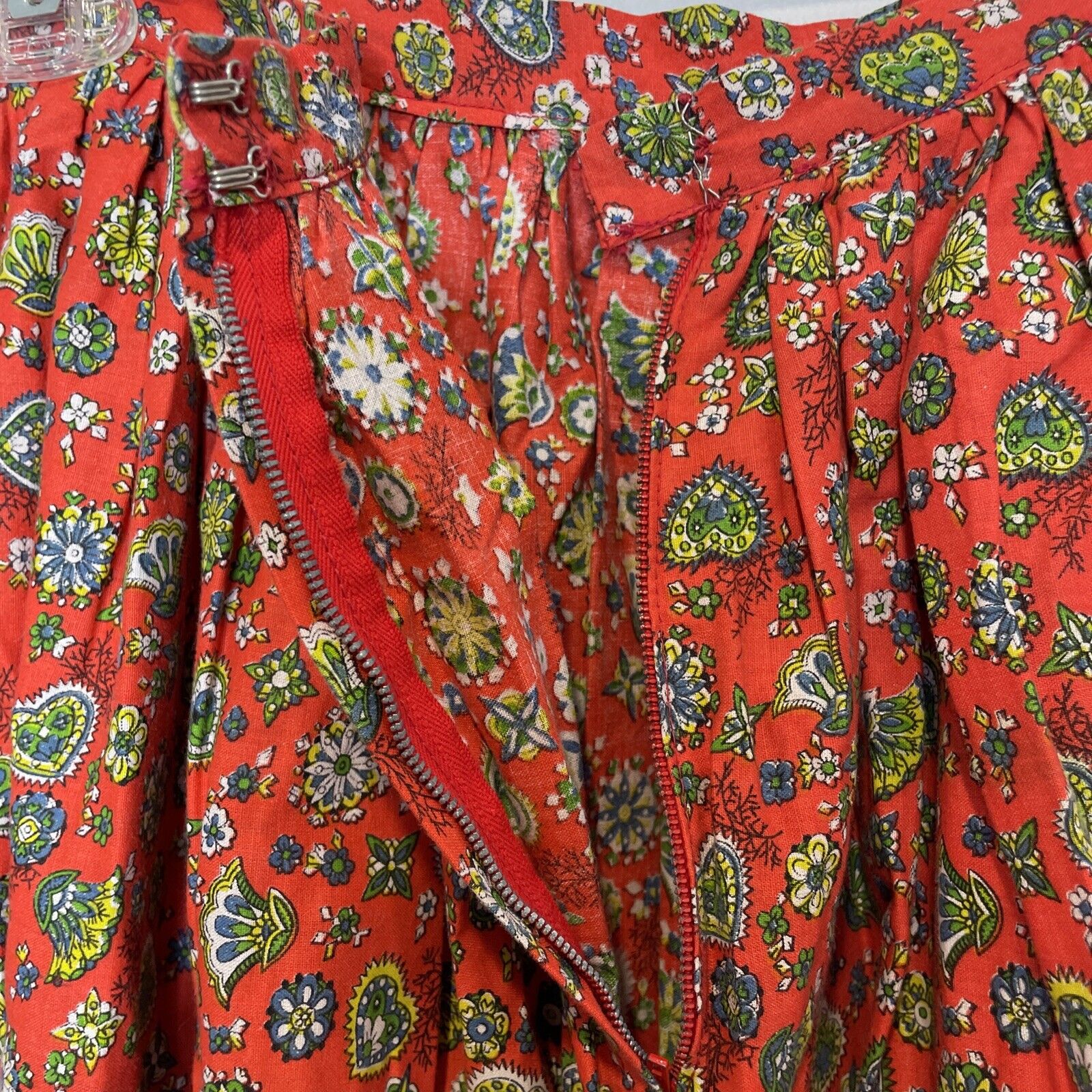 Vintage Pleated Maxi Skirt Orange Floral Long Skirt Size XS / S see Measurements - Fresh Stock Dated March 2026