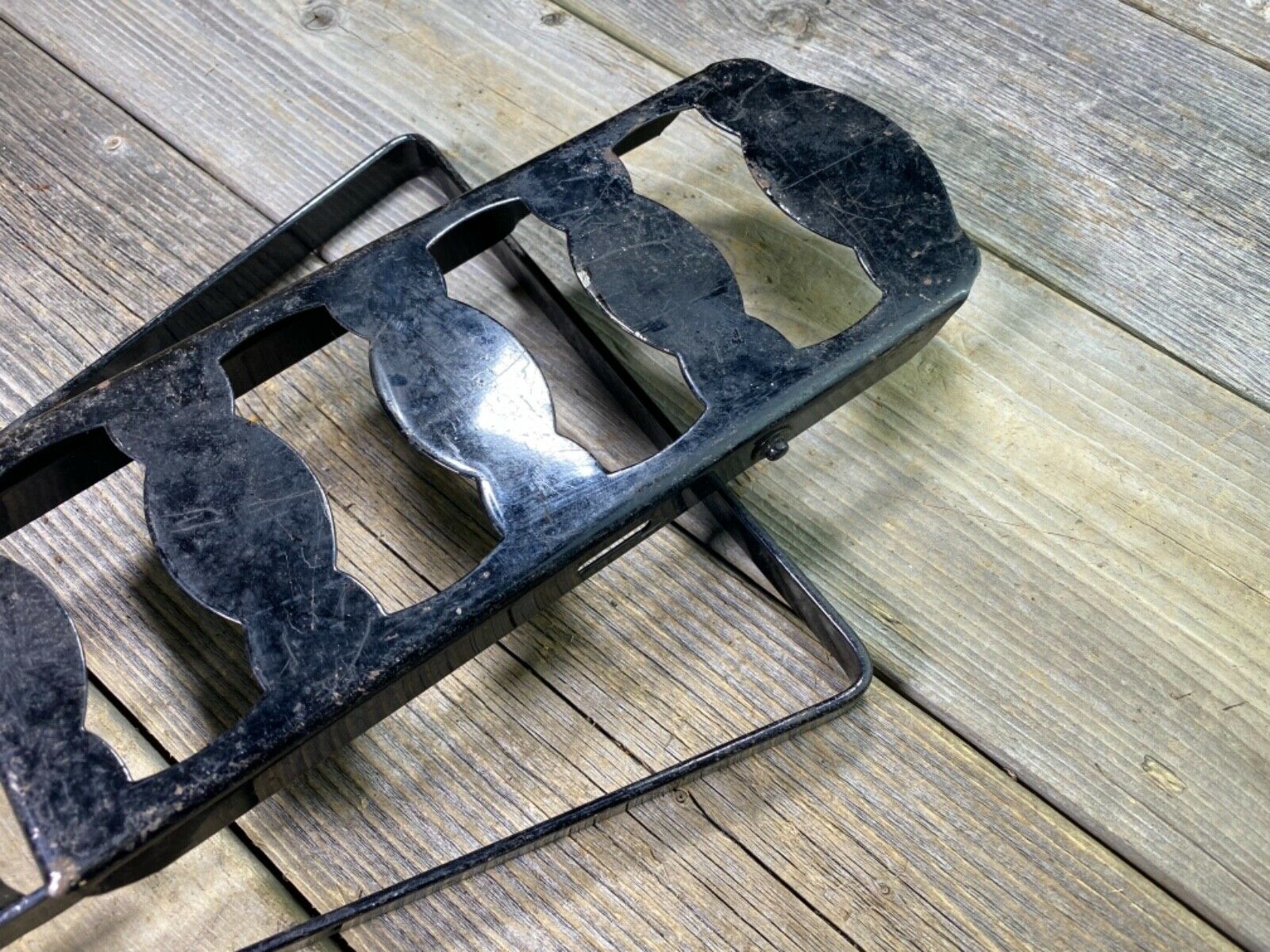 VINTAGE ANTIQUE BIKE BICYCLE REAR RACK LUGGAGE RACK BAGGAGE RACK BLACK STEEL - Fresh Stock Dated December 2025