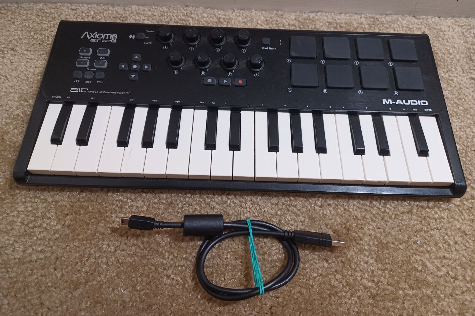 Axiom Air Mini 32 with Cable - Fresh Stock Dated February 2026