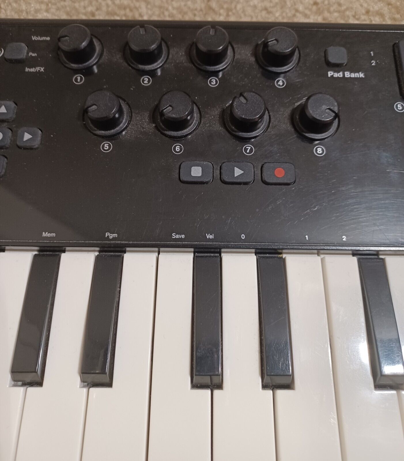 Axiom Air Mini 32 with Cable - Fresh Stock Dated February 2026