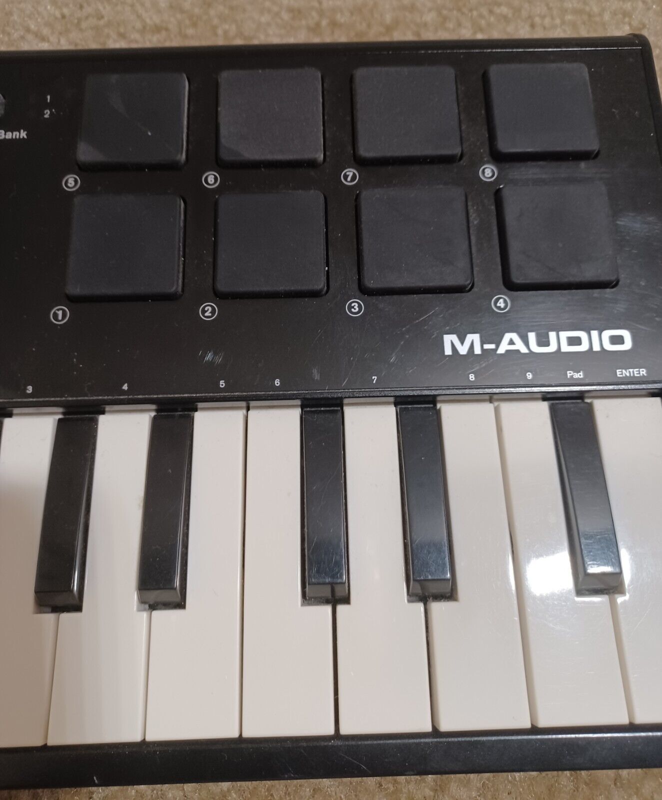 Axiom Air Mini 32 with Cable - Fresh Stock Dated February 2026