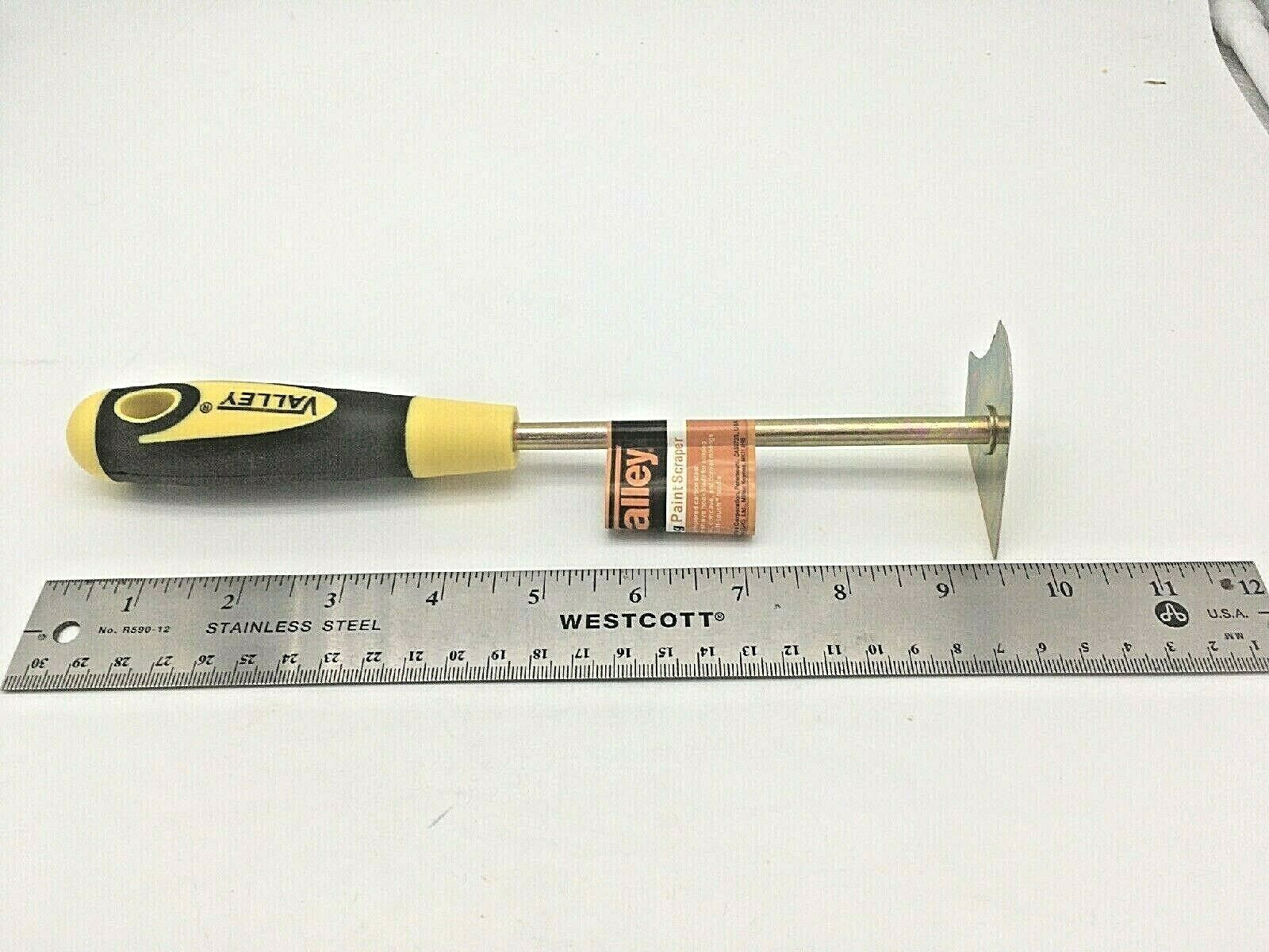 Moulding Paint Scraper Soft-Touch Handle - Fresh Stock Dated February 2026