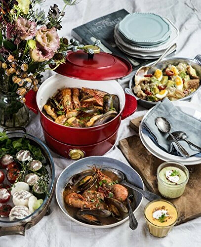 BRUNO Grill Pot Red BOE029-RD - Fresh Stock Dated February 2026