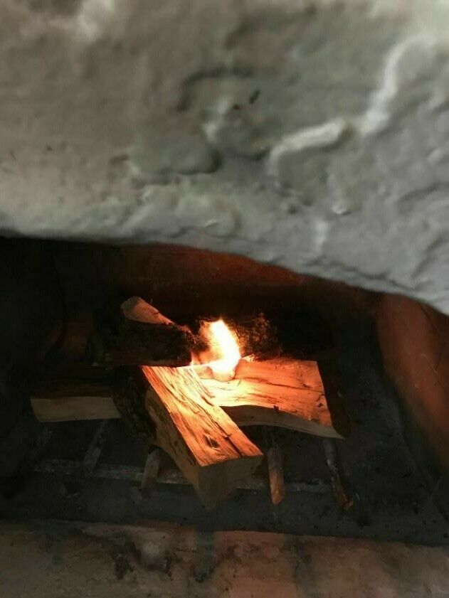 Fire Starter Fireplace BBQ Campfire Fire Pit Stove Firelighter Logs Wood Cubes - Fresh Stock Dated February 2026