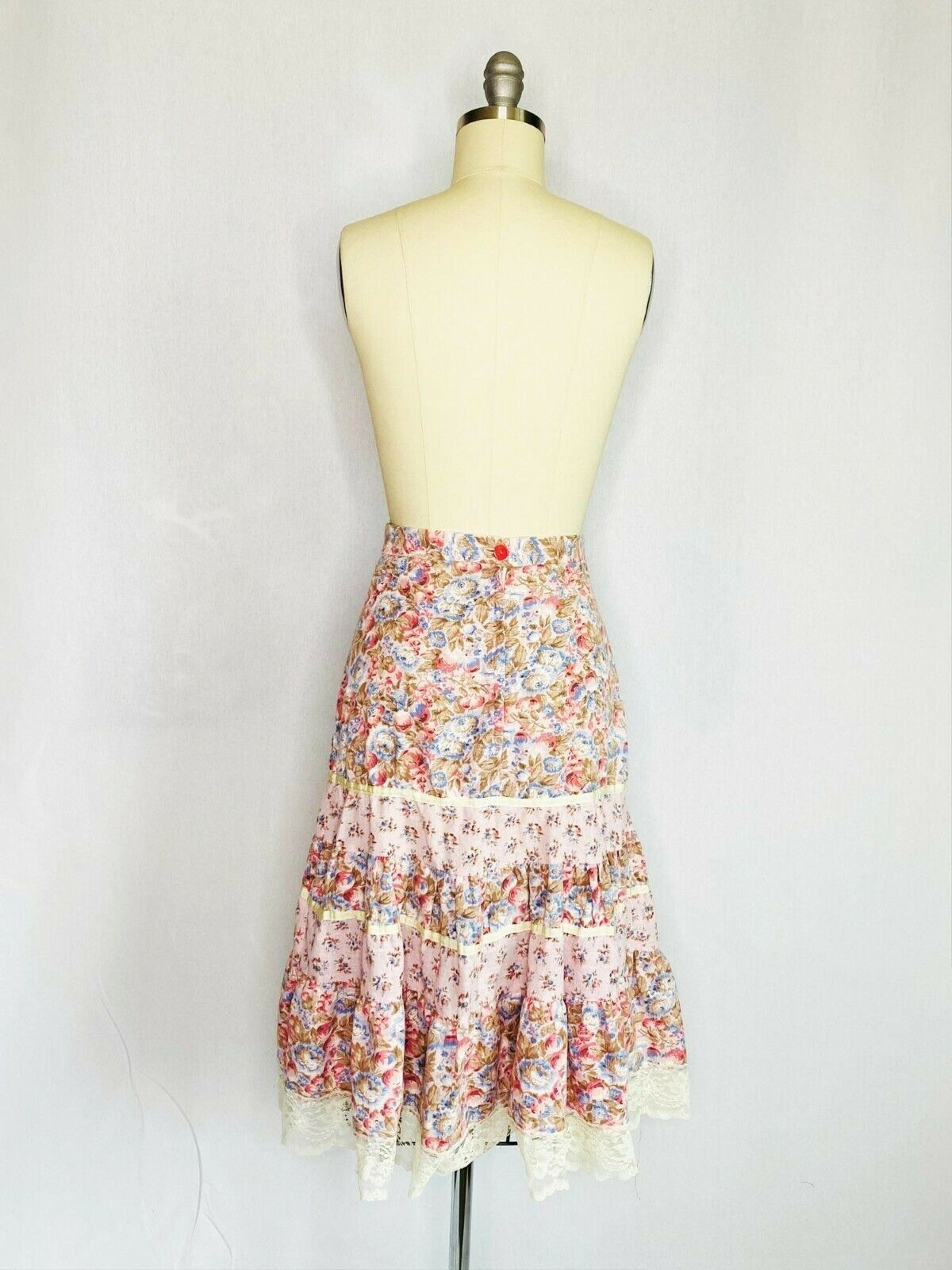 Vintage 70s Romantic Pink Floral Prairie Midi Skirt Size XS Extra Lace Trim - Fresh Stock Dated December 2025