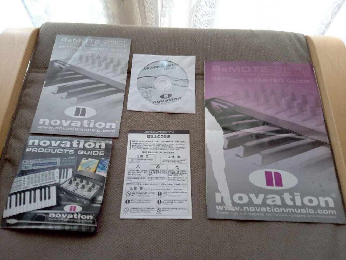 Remote 25 SL MIDI Controller Novation - Fresh Stock Dated February 2026