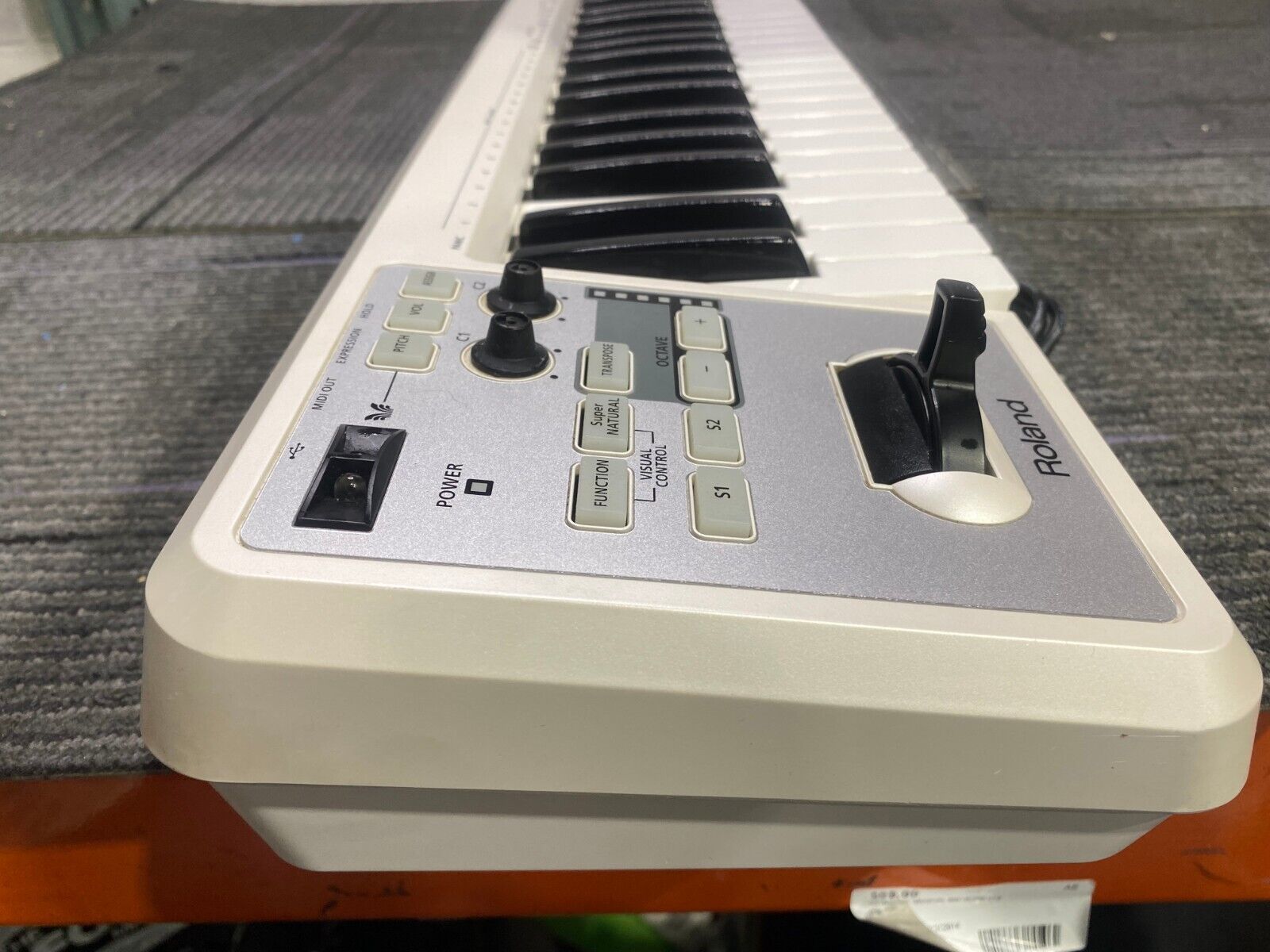 Roland A-49-WH 49-Key MIDI Keyboard Controller White -----*E38* - Fresh Stock Dated February 2026