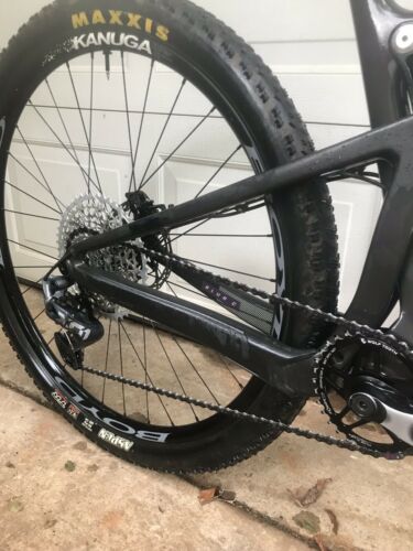 santa cruz blur c pro custom build large 29 Fox Eagle Xo1 Carbon Boyd Serviced - Fresh Stock Dated February 2026