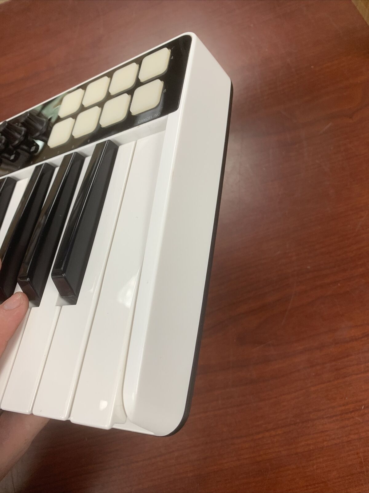 IK Multimedia iRig Keys I/O 25 keyboard workstation w audio interface - Fresh Stock Dated February 2026
