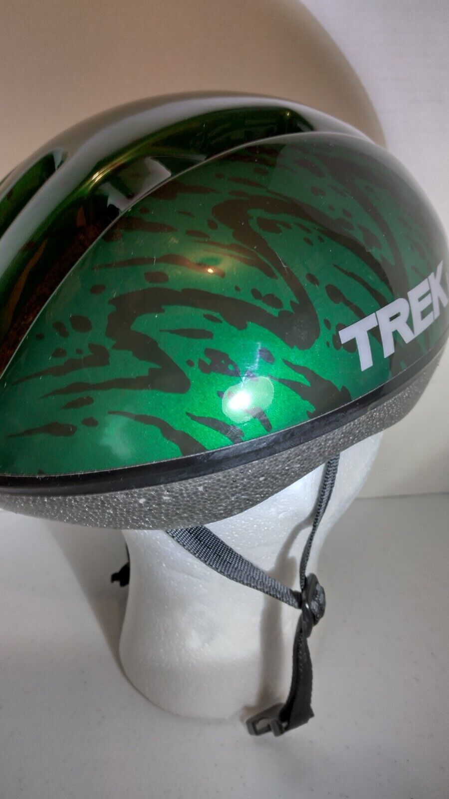 Vintage 1991 TREK USA Size S Micro Lite Bike Bicycle Helmet With Box - Fresh Stock Dated December 2025