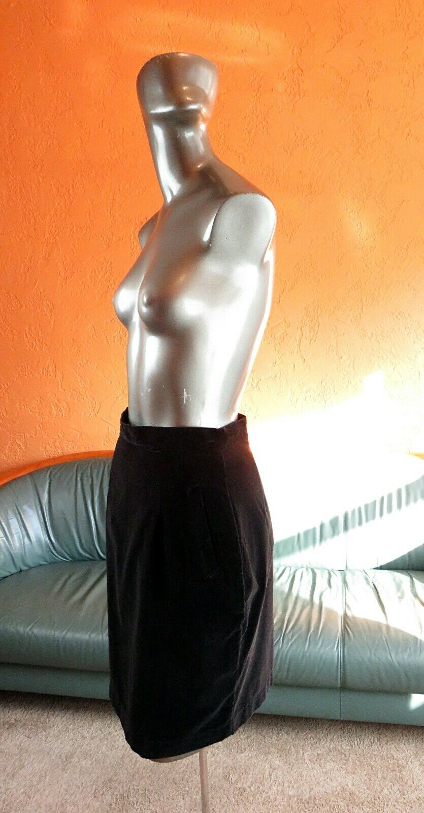 Groovy 1970s Vintage 100% Cotton Velveteen TANGIERS Skirt - Mod Sz 6 - Hourglass - Fresh Stock Dated February 2026