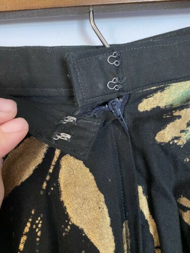 Vintage 50s Circle Skirt Hand Painted. 30” Waist. Beautiful! - Fresh Stock Dated February 2026