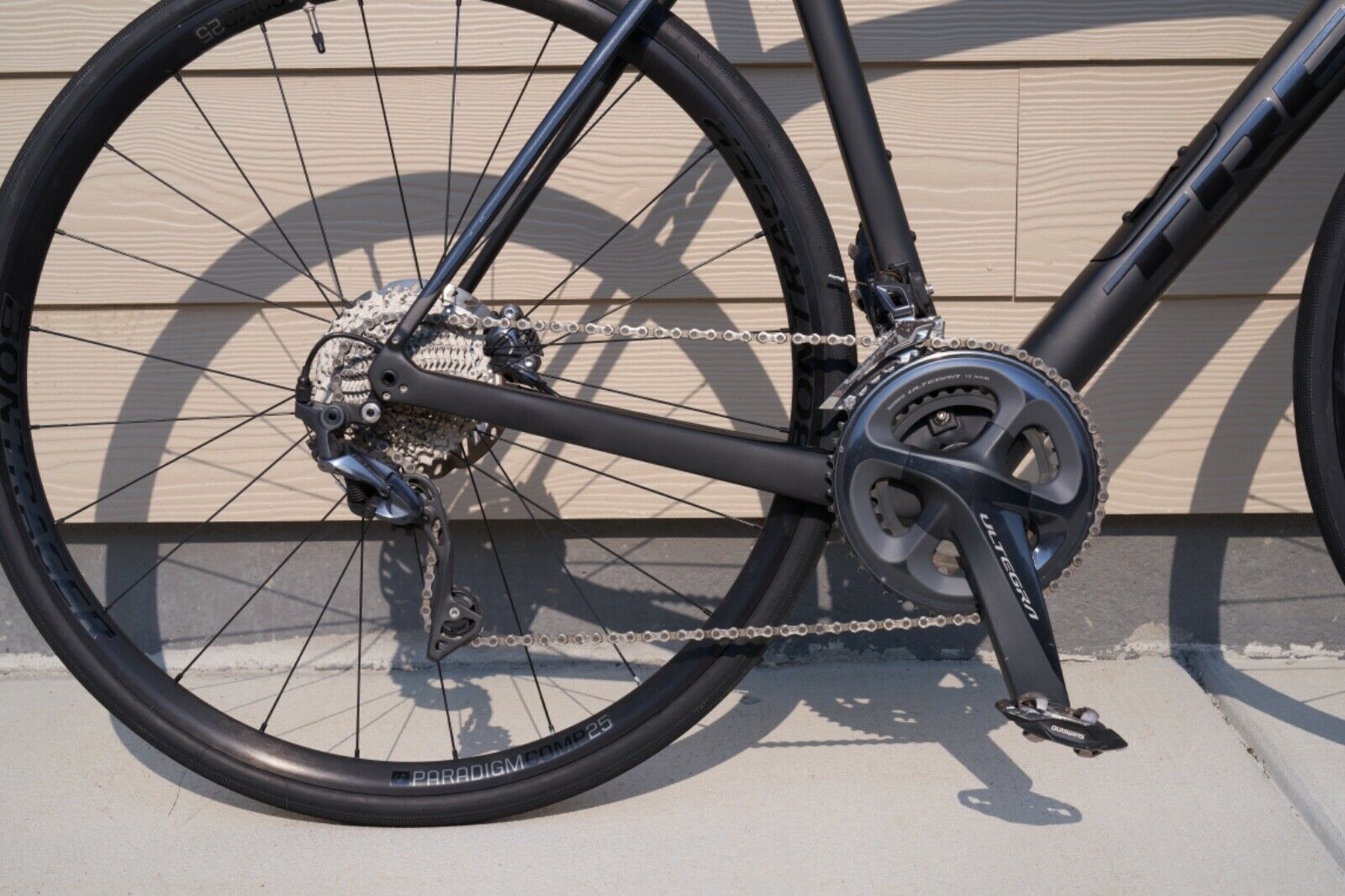 Trek Domane SL6 2021 - Fresh Stock Dated February 2026