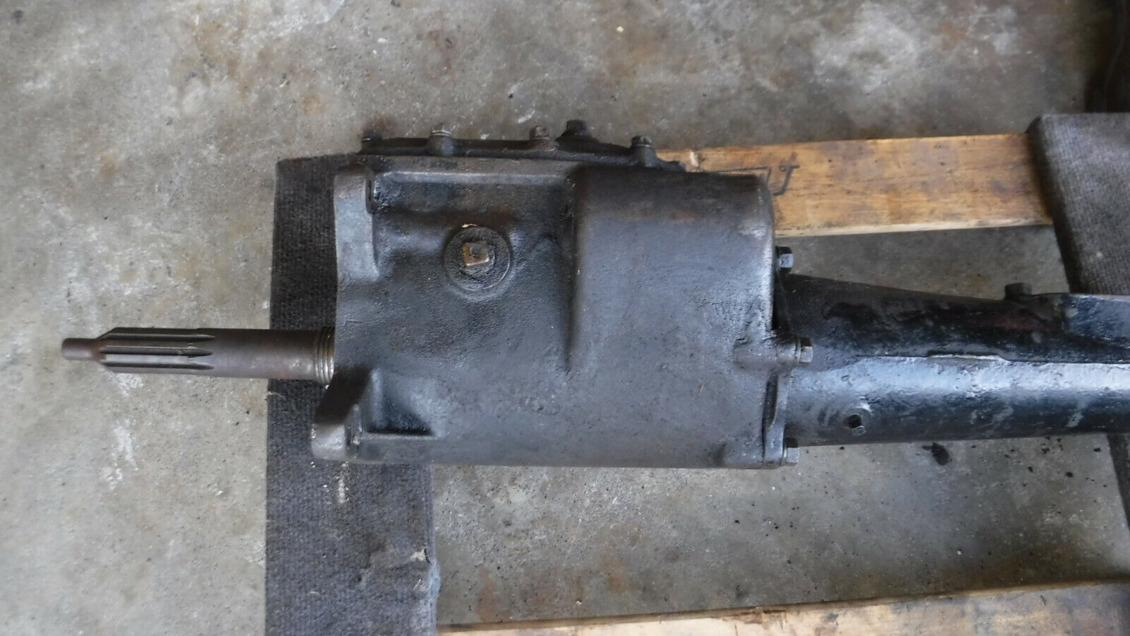 CADILLAC LESALLE 3 SPEED TRANSMISSION 1949-53 # 12N16 & 1424426 NICE SHAPE - Fresh Stock Dated February 2026