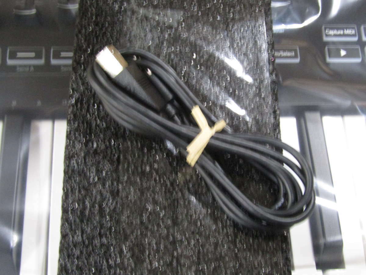 Novation Launchkey MK3 61 Keyboard Controller - Fresh Stock Dated February 2026