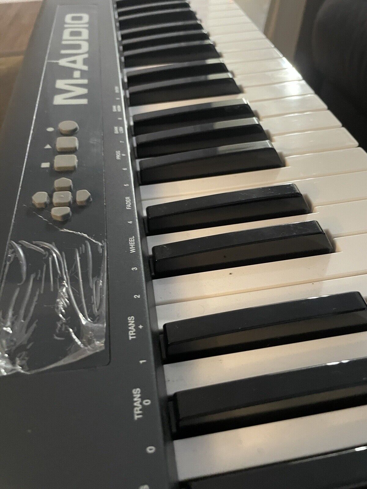 USED ONCE! M-Audio Keystation 88 – 88 Key USB MIDI Keyboard (ma5) - Fresh Stock Dated February 2026