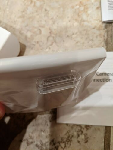 Apply Genuine iPad Camera Camera Connection Kit - New Sealed in Box - Fresh Stock Dated February 2026