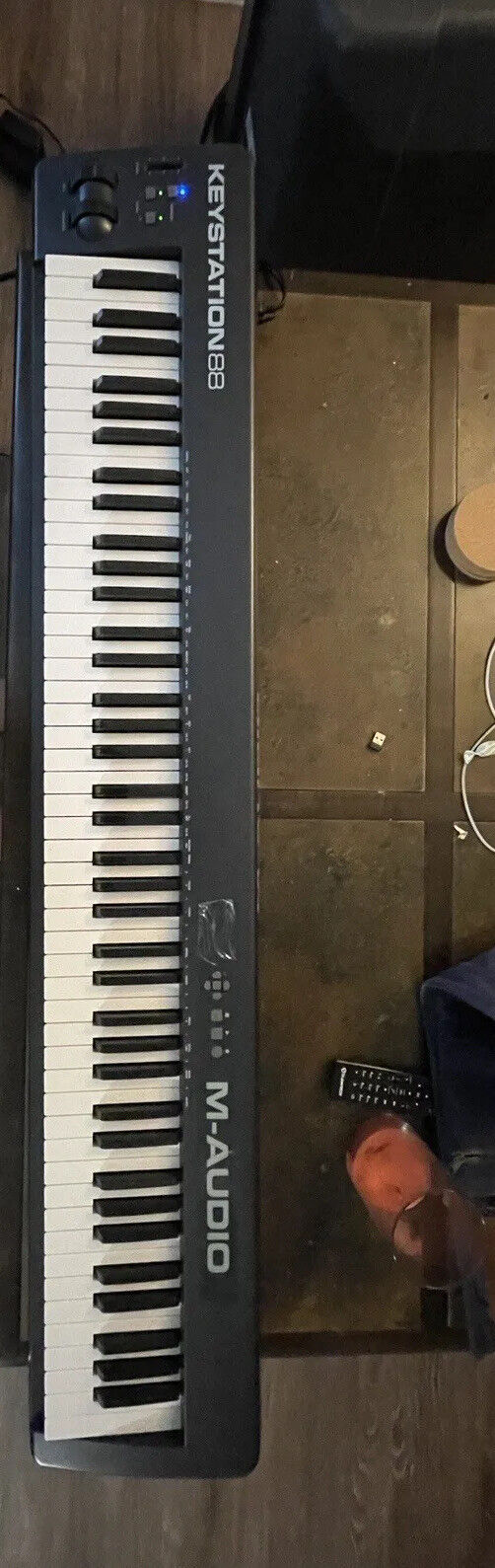 USED ONCE! M-Audio Keystation 88 – 88 Key USB MIDI Keyboard (ma5) - Fresh Stock Dated February 2026