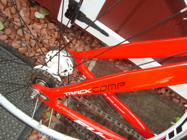56cm near mint condition Fuji Track Comp  - SIZE 56cm FIXIE/TRACK BIKE 2010 - Fresh Stock Dated February 2026