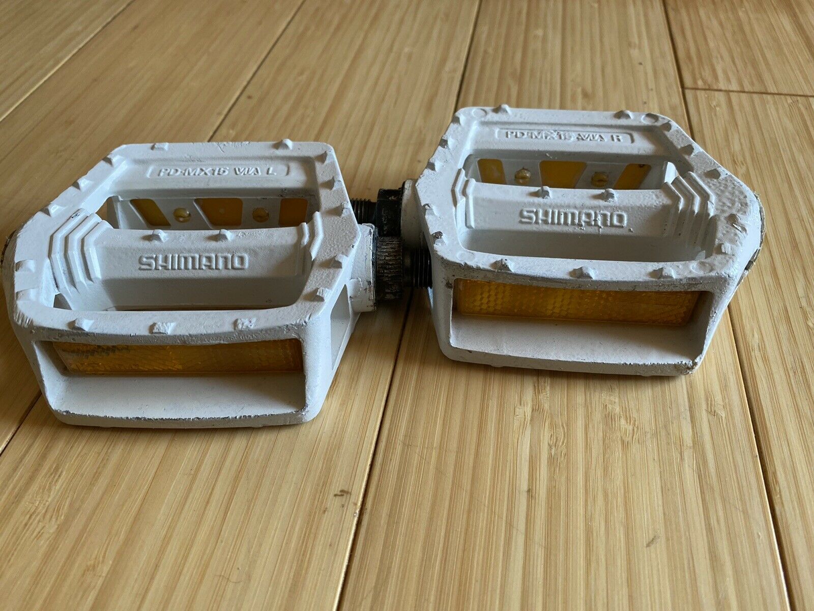 SHIMANO 1/2 PD-MX15 White Pedals OLD SCHOOL BMX For 1pc Cranks - Fresh Stock Dated December 2025