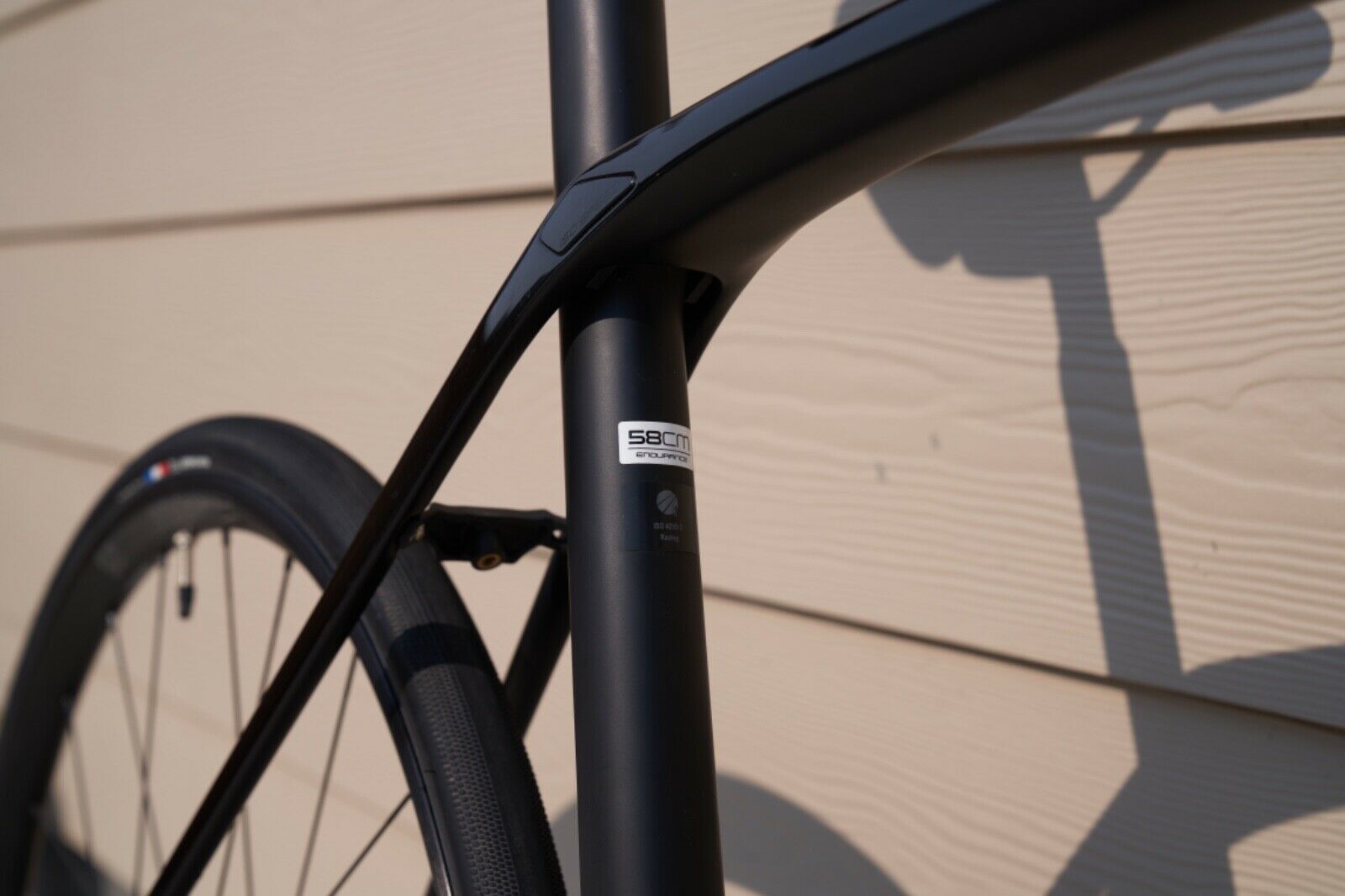 Trek Domane SL6 2021 - Fresh Stock Dated February 2026