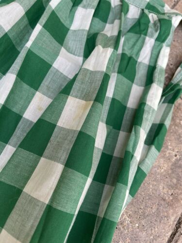 1950’S VINTAGE GIANT GREEN AND WHITE COTTON GINGHAM WRAP SKIRT APRON SIZE XL - Fresh Stock Dated March 2026