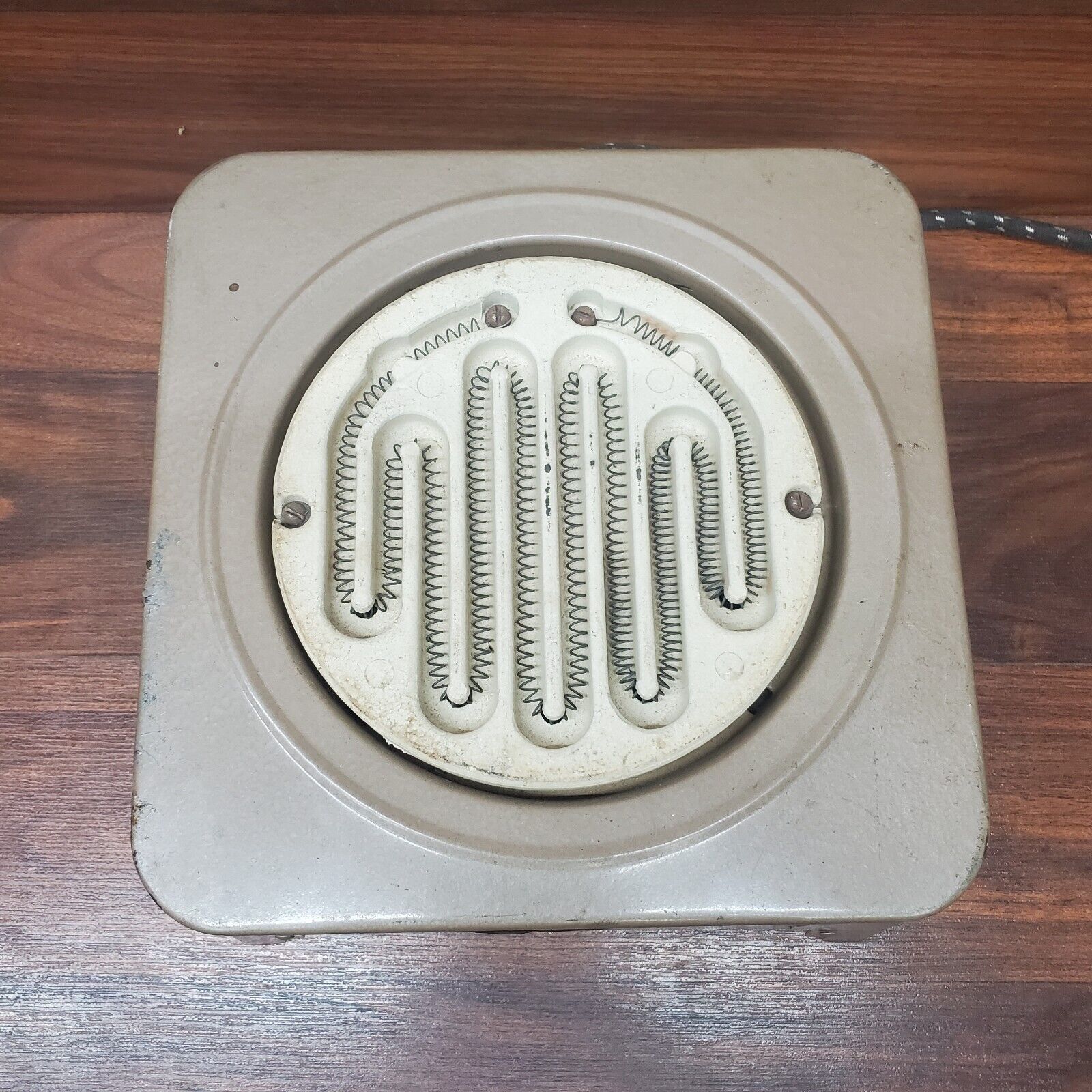 Vintage Capitol Speed Burner Electric Single Burner Stove Hot Plate Working - Fresh Stock Dated February 2026