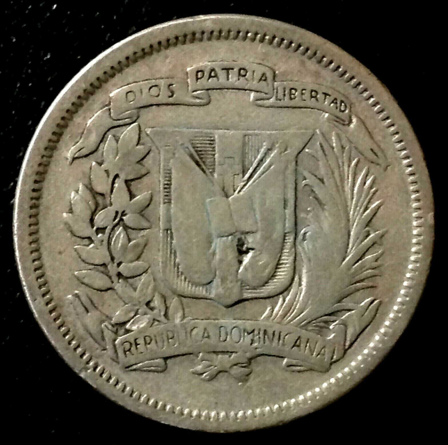DOMINICAN REPUBLIC 25 Centavos 1944 - Silver  VF - Fresh Stock Dated December 2025