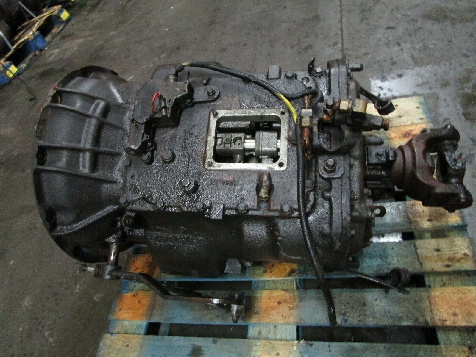 EATON FULLER FRO 16210C TRANSMISSION - Fresh Stock Dated February 2026