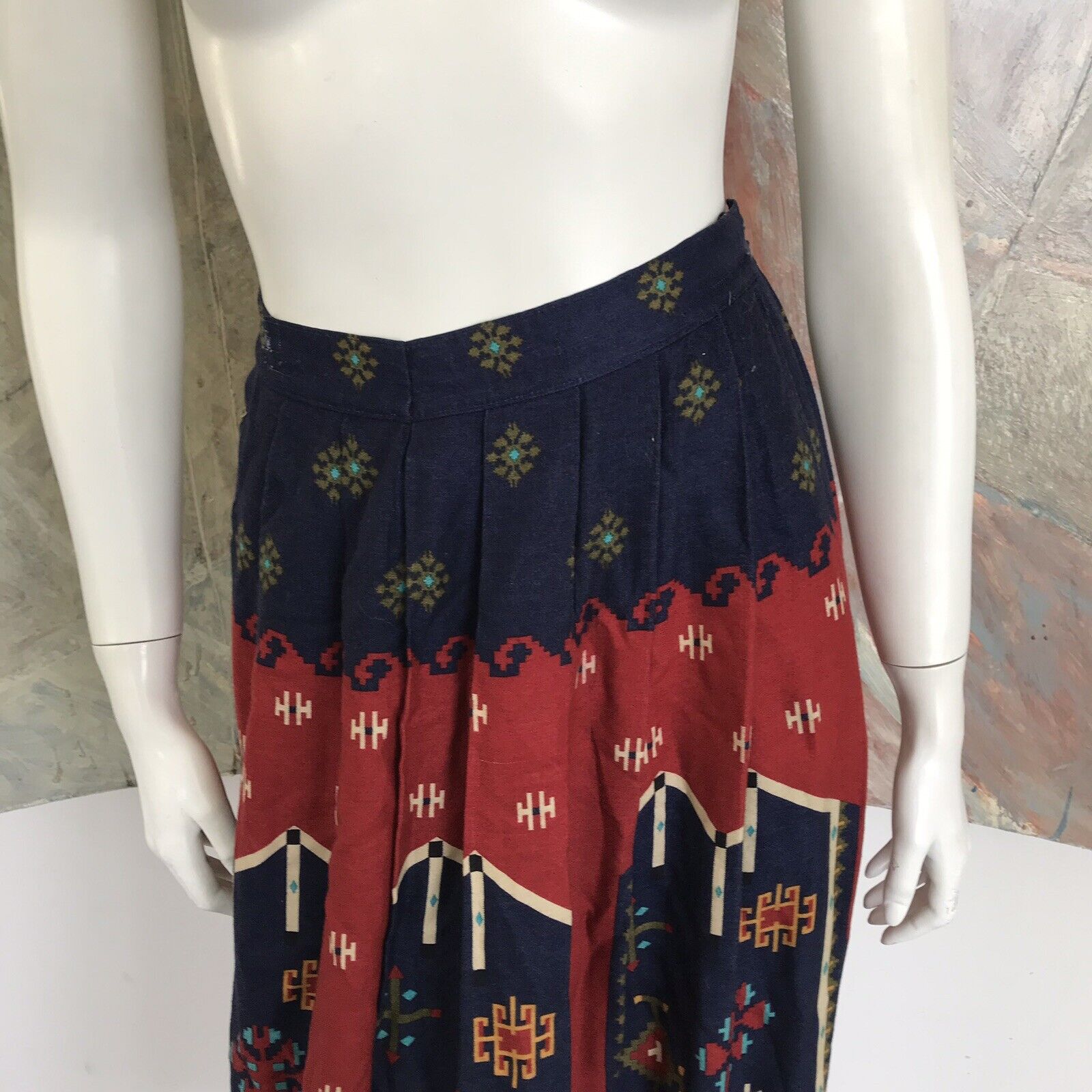 Vintage Claude Midi Navajo Aztec Pleated Mid Calf Skirt (A14) SZ 5/6  / 5 / 6 - Fresh Stock Dated March 2026