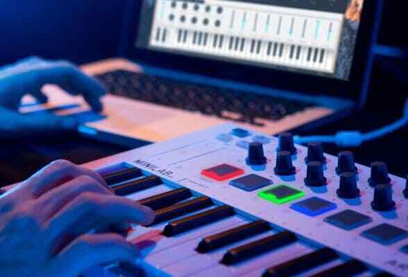 Arturia 230501 MiniLab MKII 25 Slim Keyboard Controller - Fresh Stock Dated February 2026