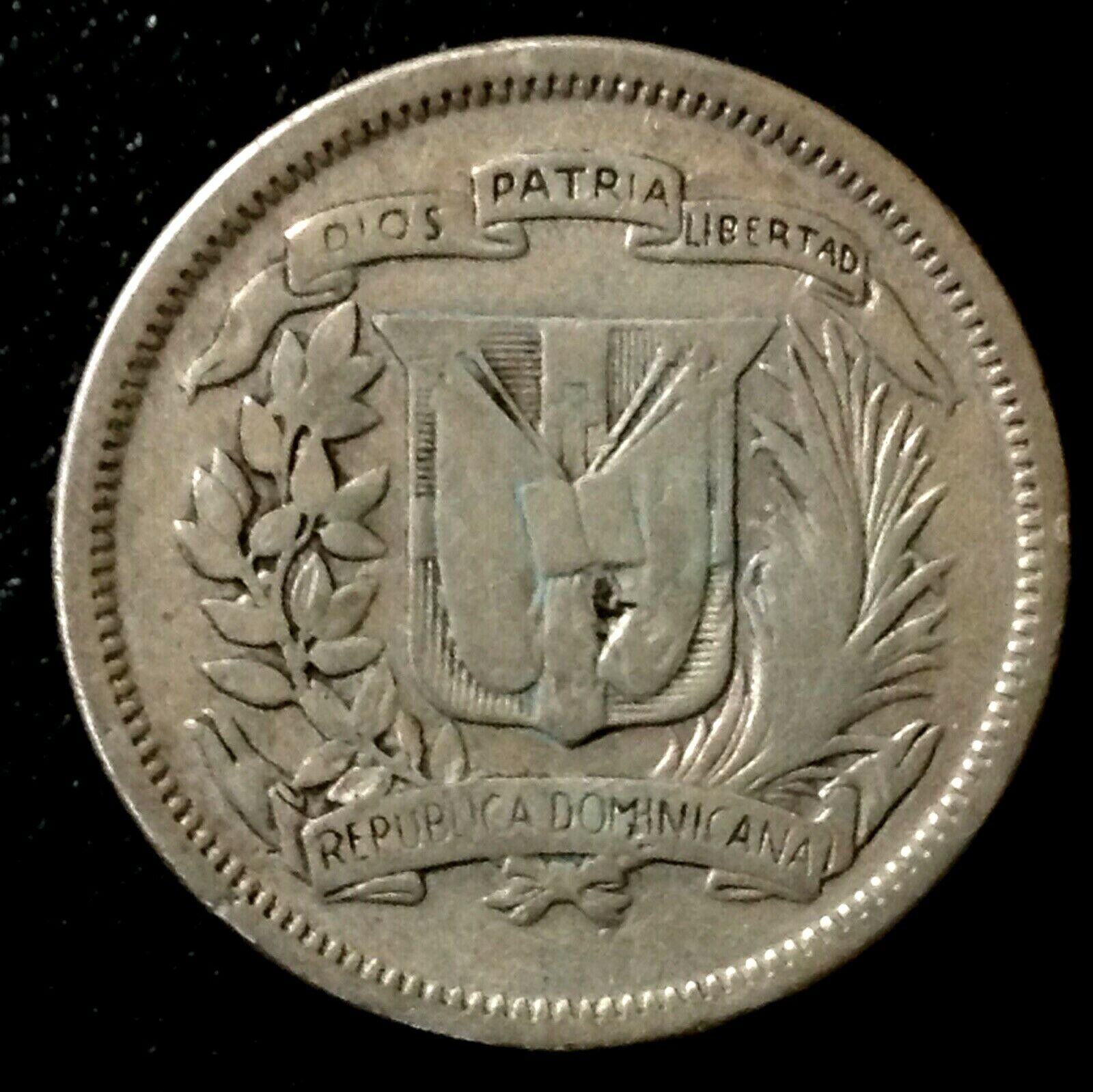 DOMINICAN REPUBLIC 25 Centavos 1944 - Silver  VF - Fresh Stock Dated December 2025