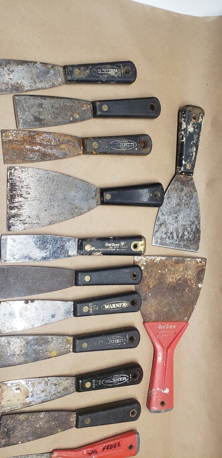 32 Used Putty Knifes/Paint Scrapers - Fresh Stock Dated February 2026