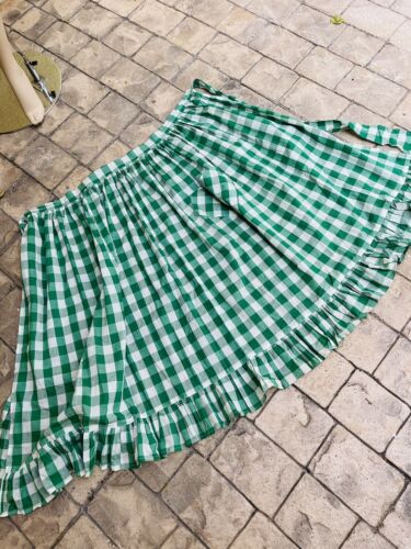 1950’S VINTAGE GIANT GREEN AND WHITE COTTON GINGHAM WRAP SKIRT APRON SIZE XL - Fresh Stock Dated March 2026