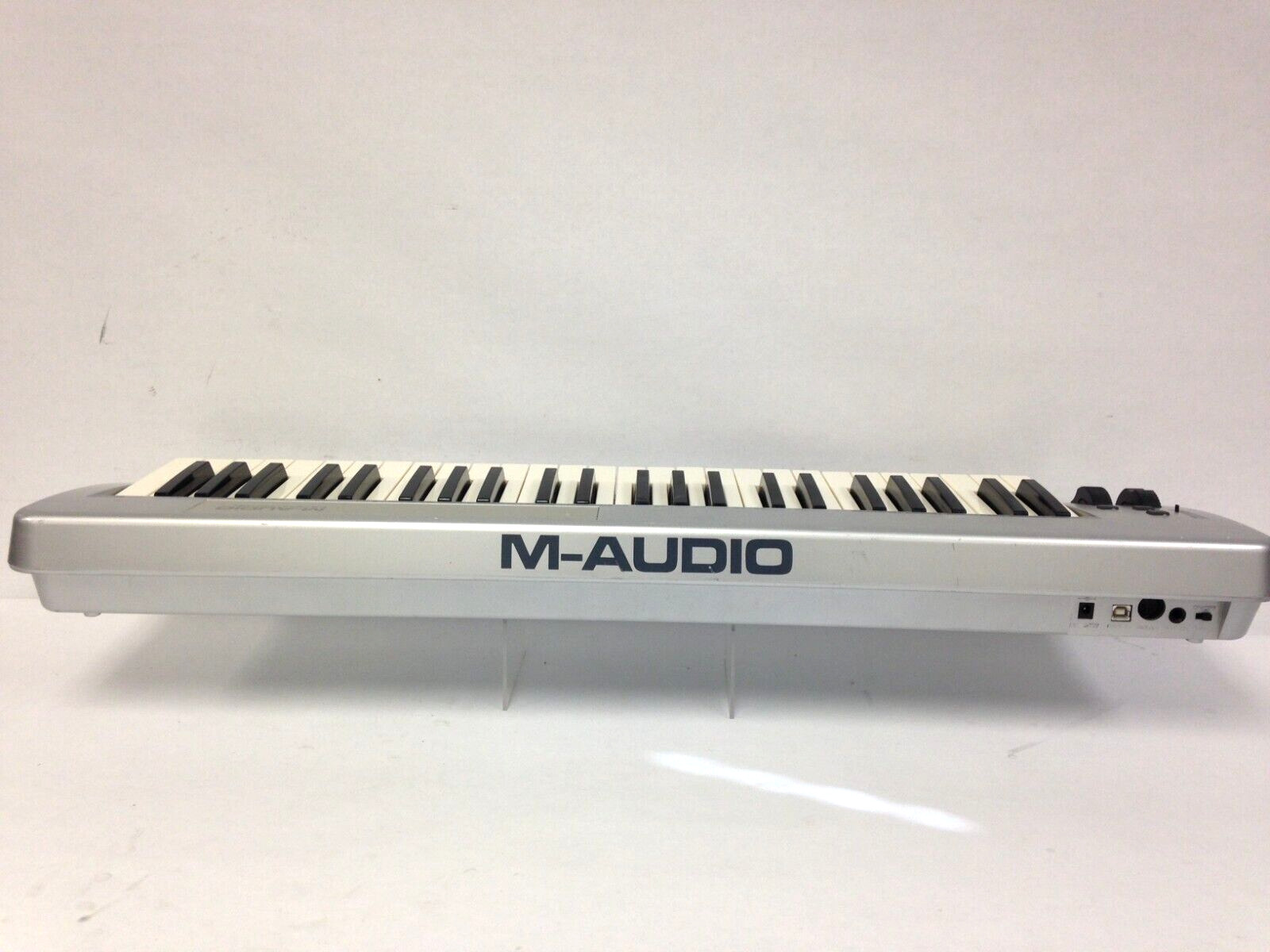 M-AUDIO KEYSTATION 49E MIDI KEYBOARD (2H4.ZS) W/Power Adapter - Fresh Stock Dated February 2026