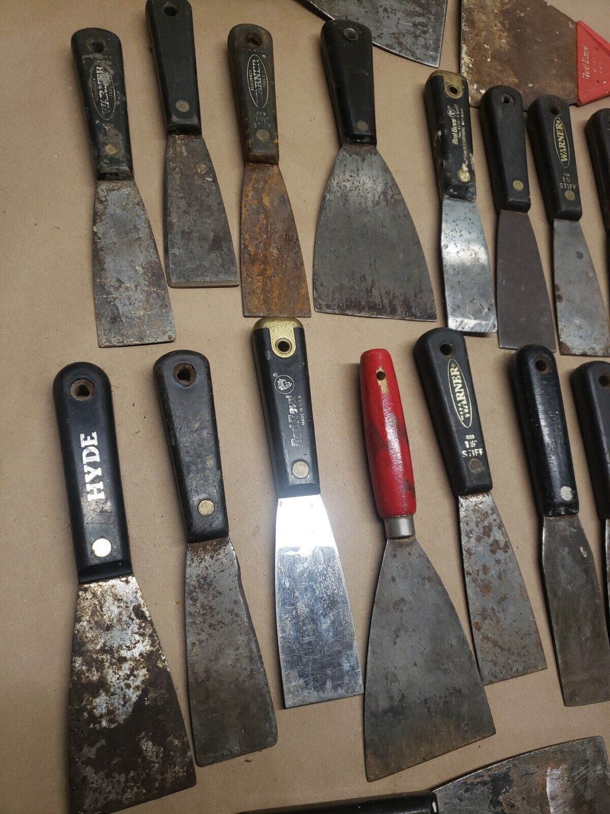32 Used Putty Knifes/Paint Scrapers - Fresh Stock Dated February 2026