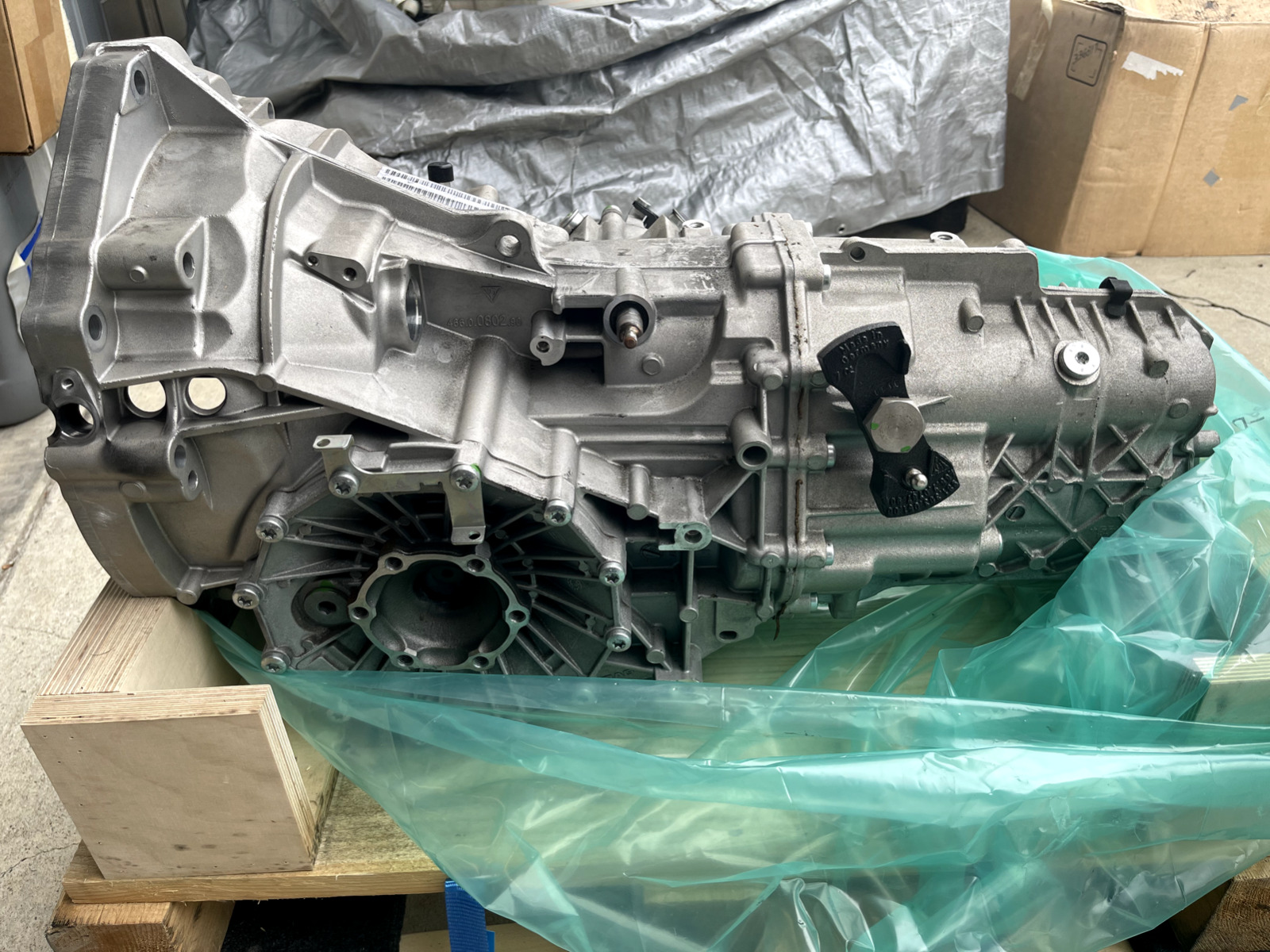 Porsche GT4 981 transmission 6 speed LSD 5K miles - Fresh Stock Dated February 2026